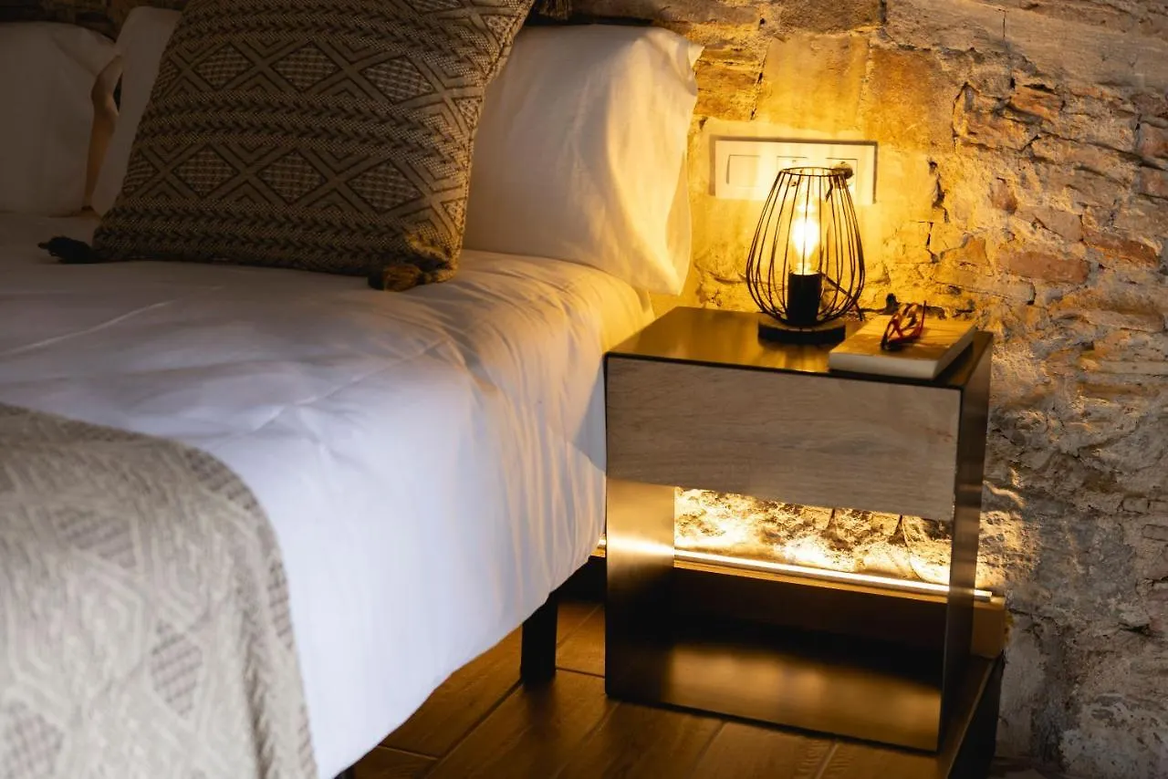 Bravissimo Placa Del Vi, Design Penthouse Girona 0*,